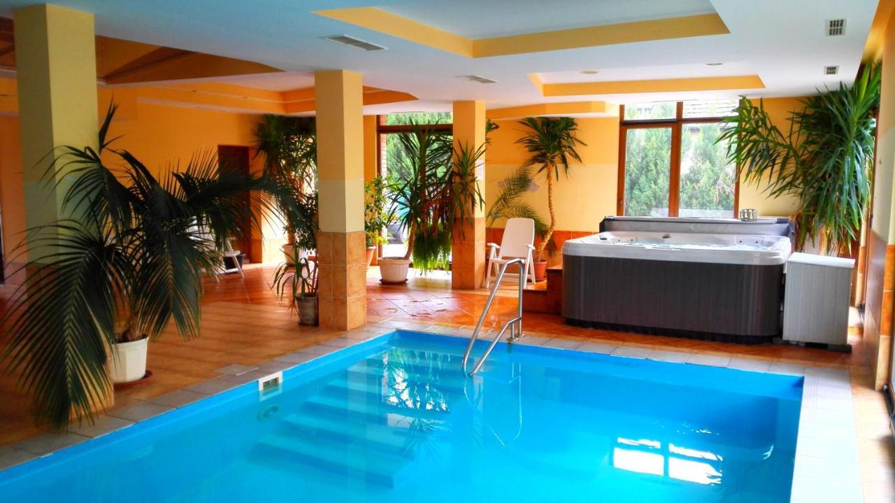 Balaton Wellness Apartman Шиофок Экстерьер фото