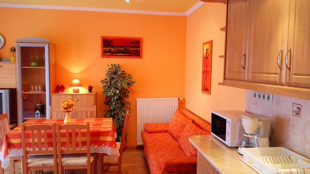 Balaton Wellness Apartman Шиофок Номер фото