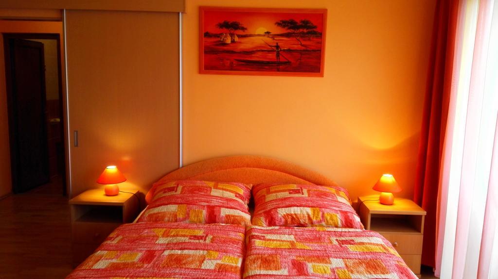 Balaton Wellness Apartman Шиофок Номер фото