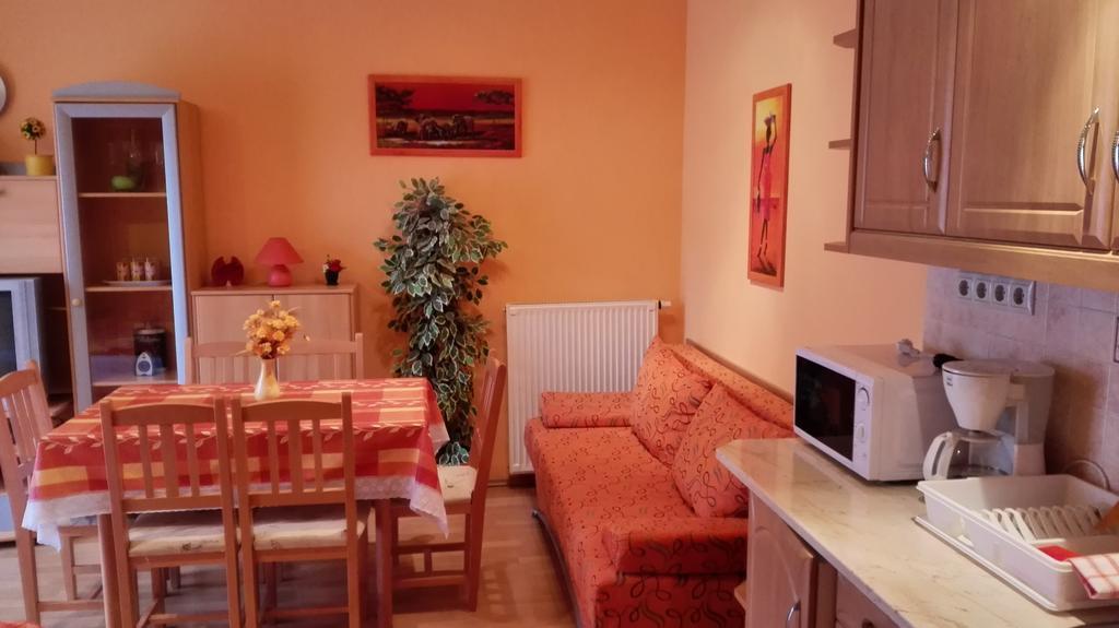 Balaton Wellness Apartman Шиофок Номер фото